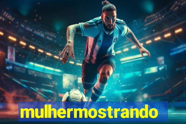 mulhermostrandoopeito